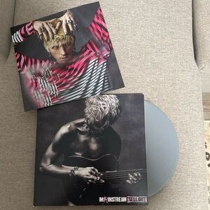 Mainstream, sellout vinyl targeted exclusive